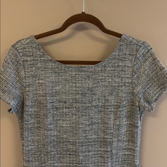 Banana Republic scoop neck office dress - Picture 3 of 8